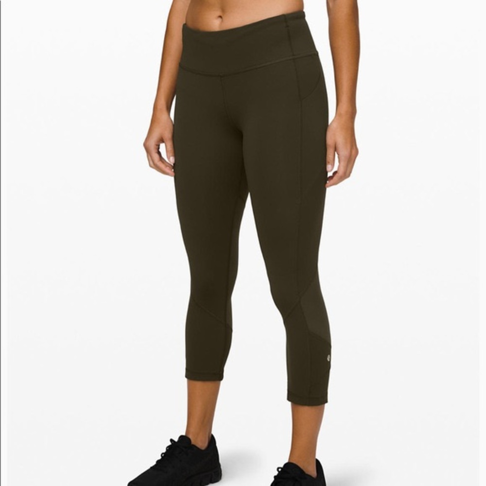 Lululemon Pace Rival green cropped leggings